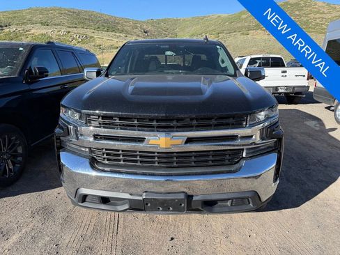 Used 2020 Chevrolet Silverado 1500 LT w/ Texas Edition RWD image 2