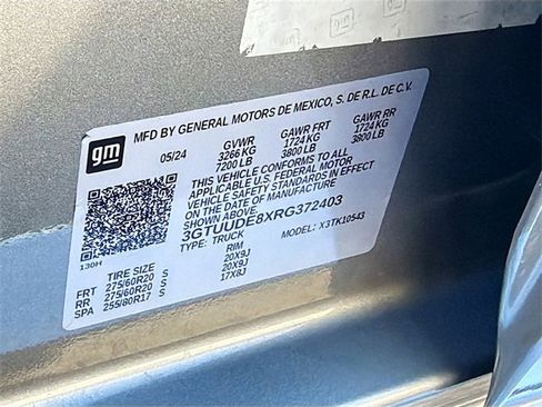 Used 2024 GMC Sierra 1500 SLT image 41