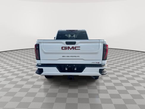 New 2026 GMC Sierra 2500 AT4 w/ AT4 Premium Plus Package AWD/4WD image 7