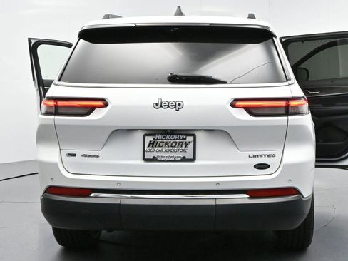 Used 2021 Jeep Grand Cherokee L Limited w/ Luxury Tech Group II AWD/4WD image 34