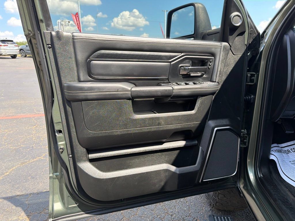 Used 2024 RAM 2500 Rebel w/ Towing Technology Group AWD/4WD image 10