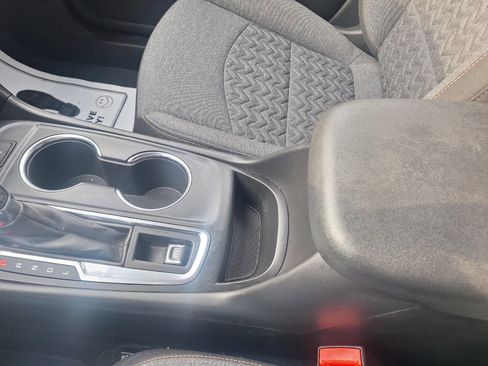 Used 2023 Chevrolet Equinox LT image 15