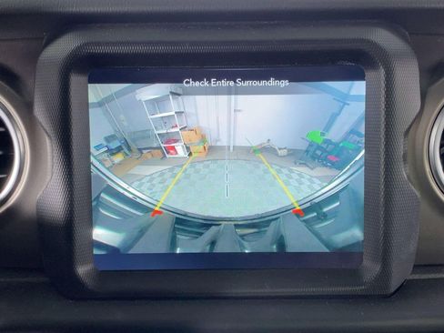 Used 2021 Jeep Wrangler Unlimited Rubicon image 23