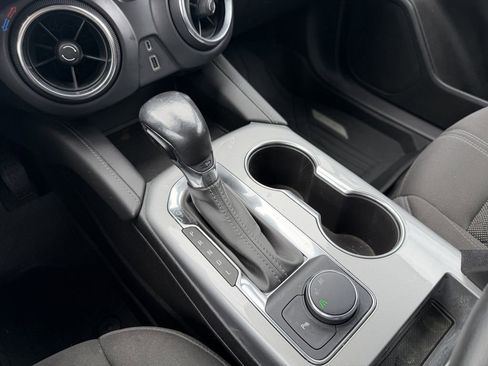 Used 2020 Chevrolet Blazer LT FWD image 28