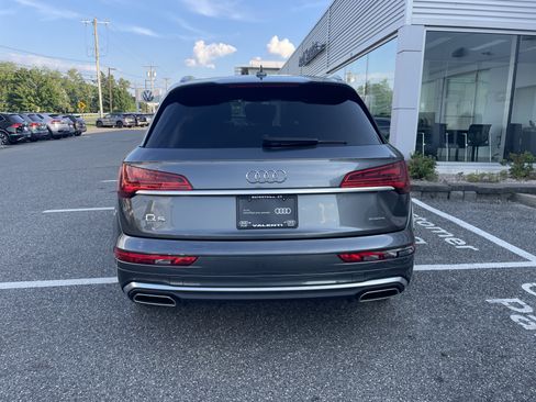 Certified 2022 Audi Q5 e Premium Plus w/ Premium Plus Package AWD/4WD image 5