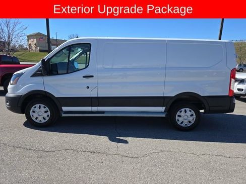 Used 2024 Ford Transit 250 Low Roof w/ Exterior Upgrade Package RWD image 2