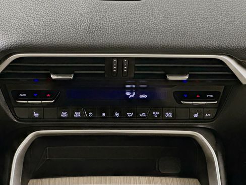 Used 2025 MAZDA CX-90 Plug-In Hybrid w/Premium Sport image 13