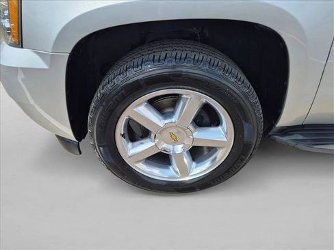 Used 2011 Chevrolet Tahoe LT AWD/4WD image 25