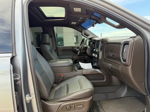 Used 2021 GMC Sierra 1500 Denali w/ Denali Ultimate Package image 10