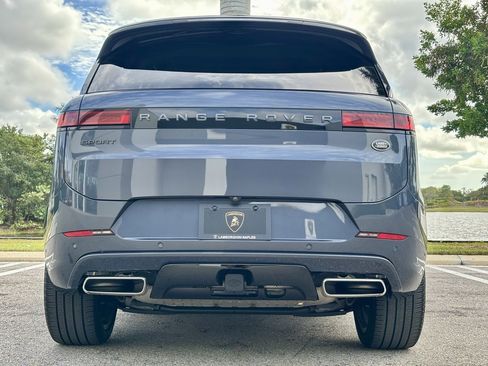 Used 2023 Land Rover Range Rover Sport SE Dynamic image 8