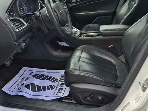 Used 2015 Chrysler 200 C w/ Navigation & Sound Group I image 12