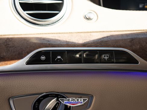 Used 2018 Mercedes-Benz S 560 Sedan image 39