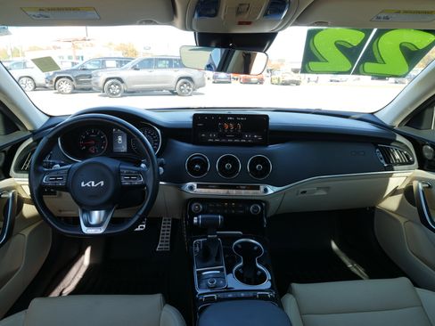 Used 2022 Kia Stinger GT-Line w/ Sun & Sound Package image 19