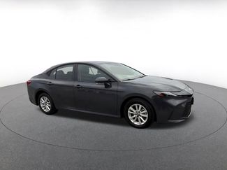 Used 2025 Toyota Camry LE video 2