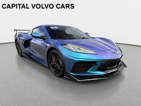 Used 2020 Chevrolet Corvette Stingray Preferred Cpe w/ 2LT Preferred Equipment Group RWD image 4