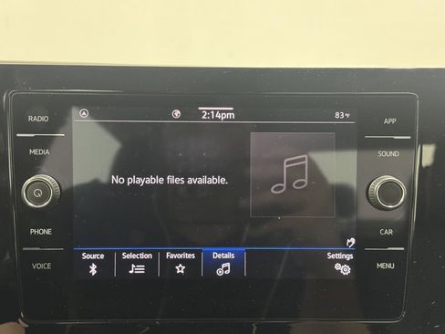 Used 2025 Volkswagen Jetta SE FWD image 12