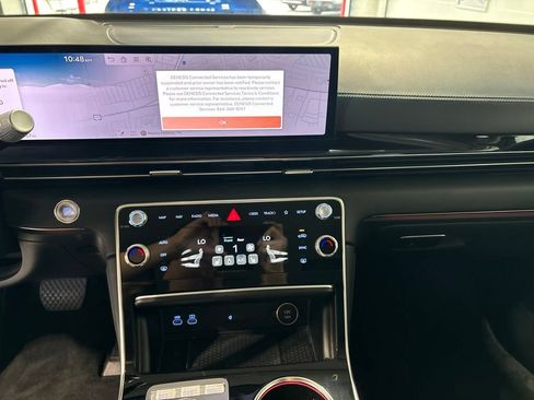 Used 2025 Genesis GV80 2.5T Standard AWD/4WD image 14