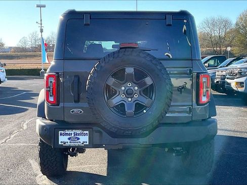 New 2025 Ford Bronco Outer Banks image 4