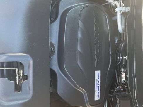 Used 2018 Honda Pilot Touring image 21