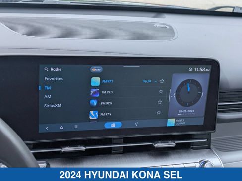 Used 2024 Hyundai Kona SEL AWD/4WD image 23