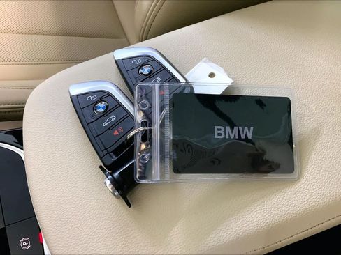 Used 2023 BMW X3 xDrive30i w/ Convenience Package AWD/4WD image 14