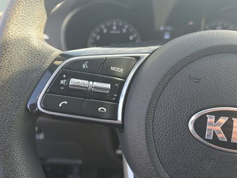 Used 2020 Kia Optima LX FWD image 19