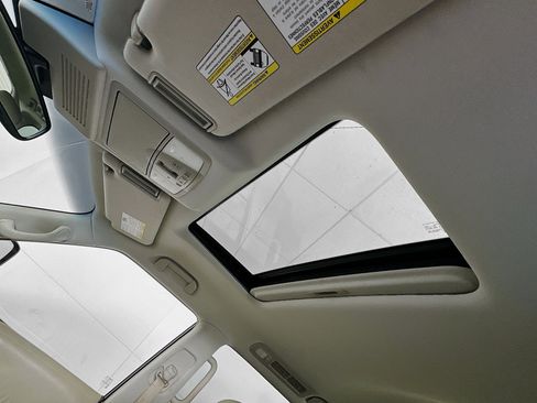 Used 2017 INFINITI QX80 2WD w/ Driver Assistance Package image 26