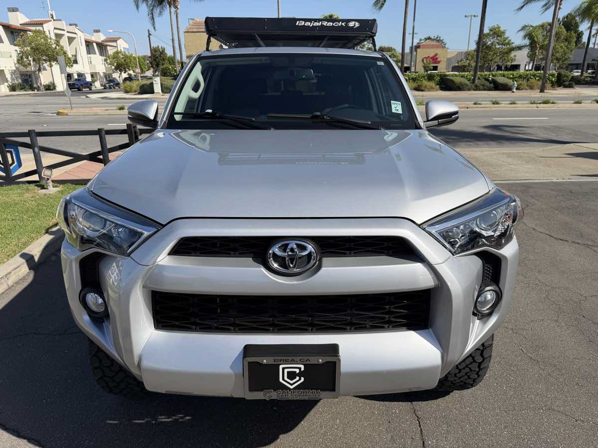 Used 2019 Toyota 4Runner SR5 Premium w/ Convenience Package AWD/4WD image 10