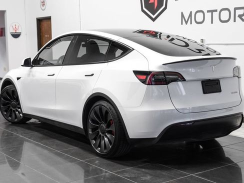 Used 2023 Tesla Model Y Long Range AWD/4WD image 11