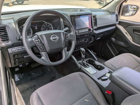 Used 2022 Nissan Frontier S w/ Technology Package RWD image 12