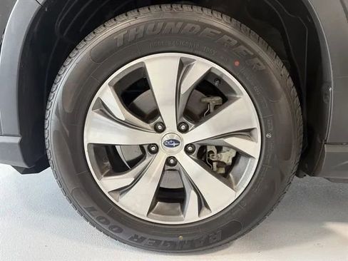 Used 2022 Subaru Ascent Premium w/ Convenience Package image 46