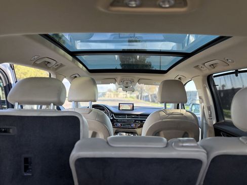 Used 2017 Audi Q7 3.0T Premium Plus w/ Premium Plus Package image 16