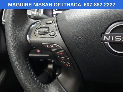 Used 2024 Nissan Murano SV AWD/4WD image 19