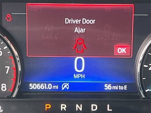 Used 2021 Ford Explorer XLT w/ Equipment Group 202A image 12