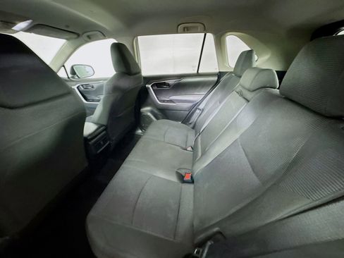Used 2024 Toyota RAV4 LE AWD/4WD image 21