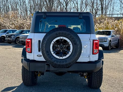 New 2025 Ford Bronco 4-Door w/ Sasquatch Package image 4