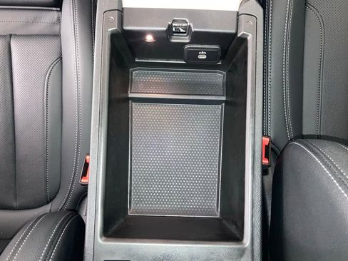 Used 2025 BMW 330i xDrive 330i xDrive image 11