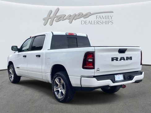 New 2026 RAM 1500 Express image 4