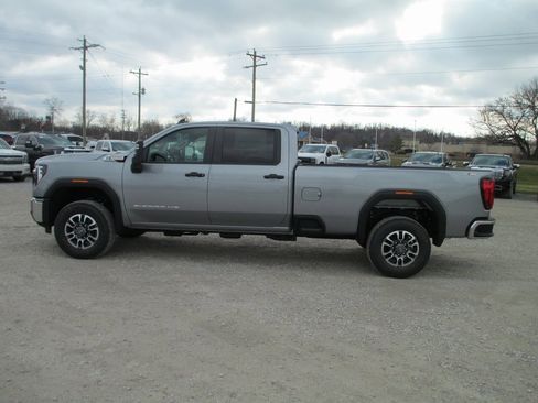 New 2026 GMC Sierra 3500 Pro image 9