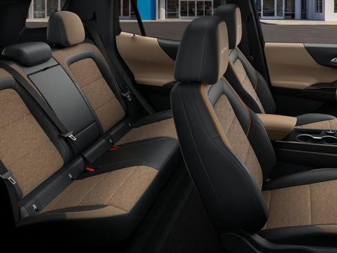 New 2026 Chevrolet Equinox ACTIV FWD image 12