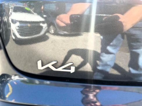 Used 2025 Kia K4 FWD image 8