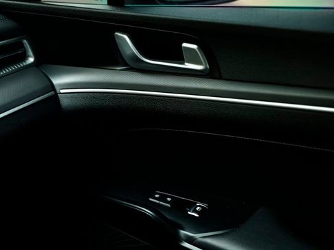 Used 2022 Kia K5 GT-Line image 39