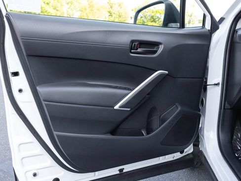 Certified 2026 Toyota Corolla Cross LE FWD image 13