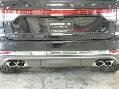 Used 2025 Lincoln Aviator Reserve w/ Equipment Group 201A image 36