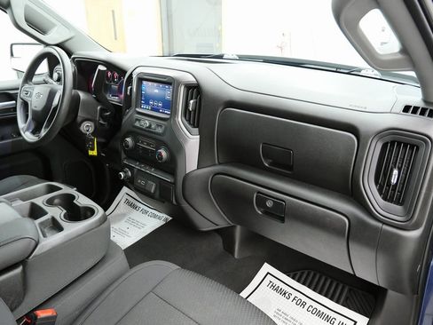 Used 2021 Chevrolet Silverado 1500 Custom Trail Boss image 17