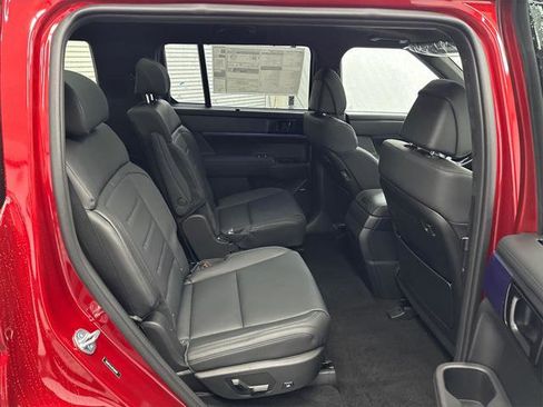 New 2026 Hyundai Santa Fe Calligraphy image 17