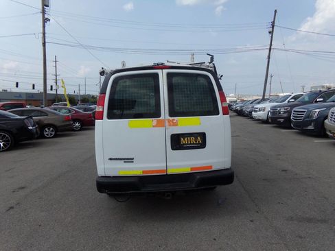 Used 2015 Chevrolet Express 2500 image 53
