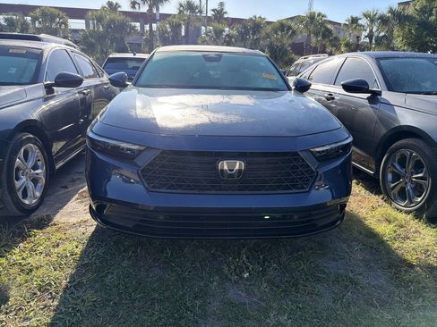 Used 2024 Honda Accord EX-L image 2