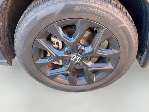 Used 2024 Honda HR-V Sport image 29