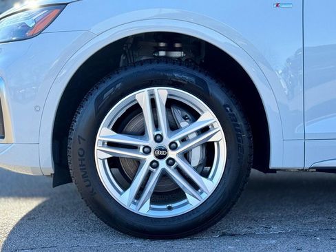 Used 2024 Audi Q5 e Prestige image 11